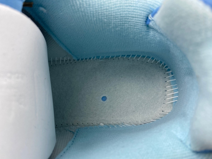 a*d*i*s forum buckle low bad bunny blue tint gy9693