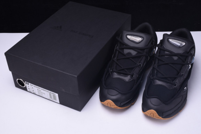 a*d*i*s ozweego bunny raf simons core black s81162
